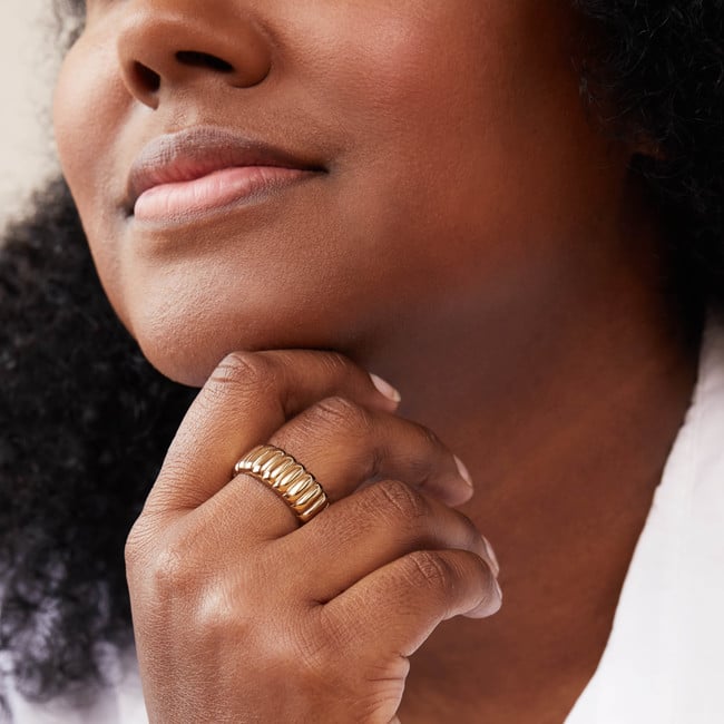 sustainable valentine's day jewelry