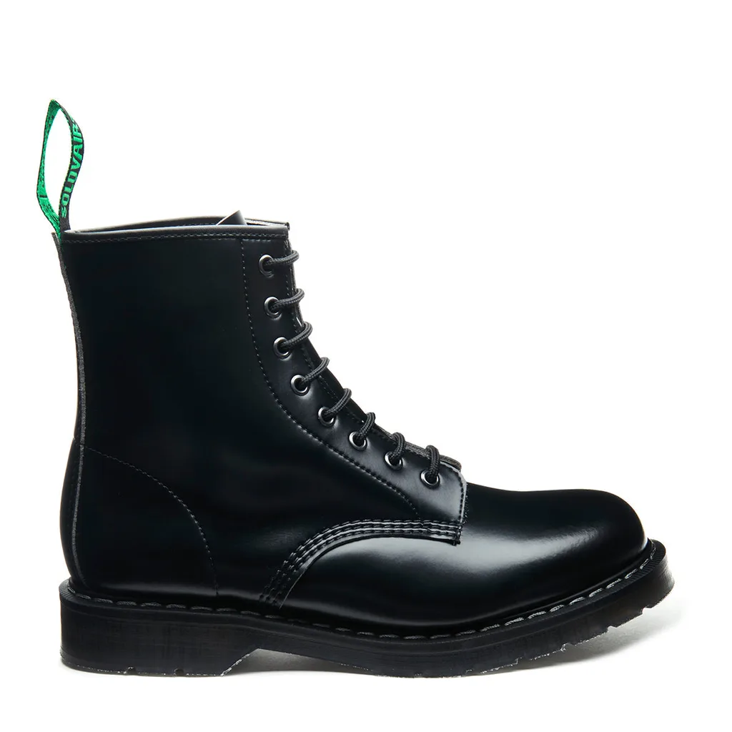 Solovair vegan 8-eye derby boot, made in England